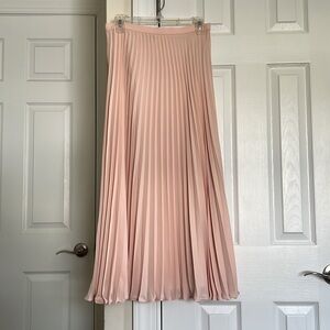 Banana republic factory blush / light pink pleated long midi skirt
